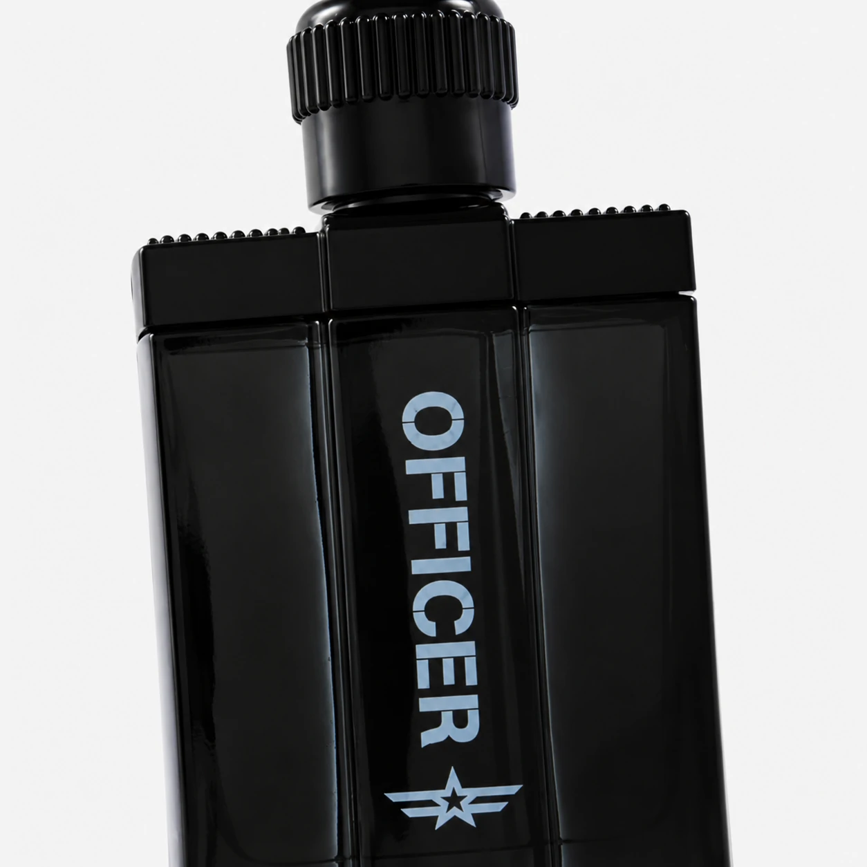 Cyrus Officer Eau de Toilette 100ml - Image 2