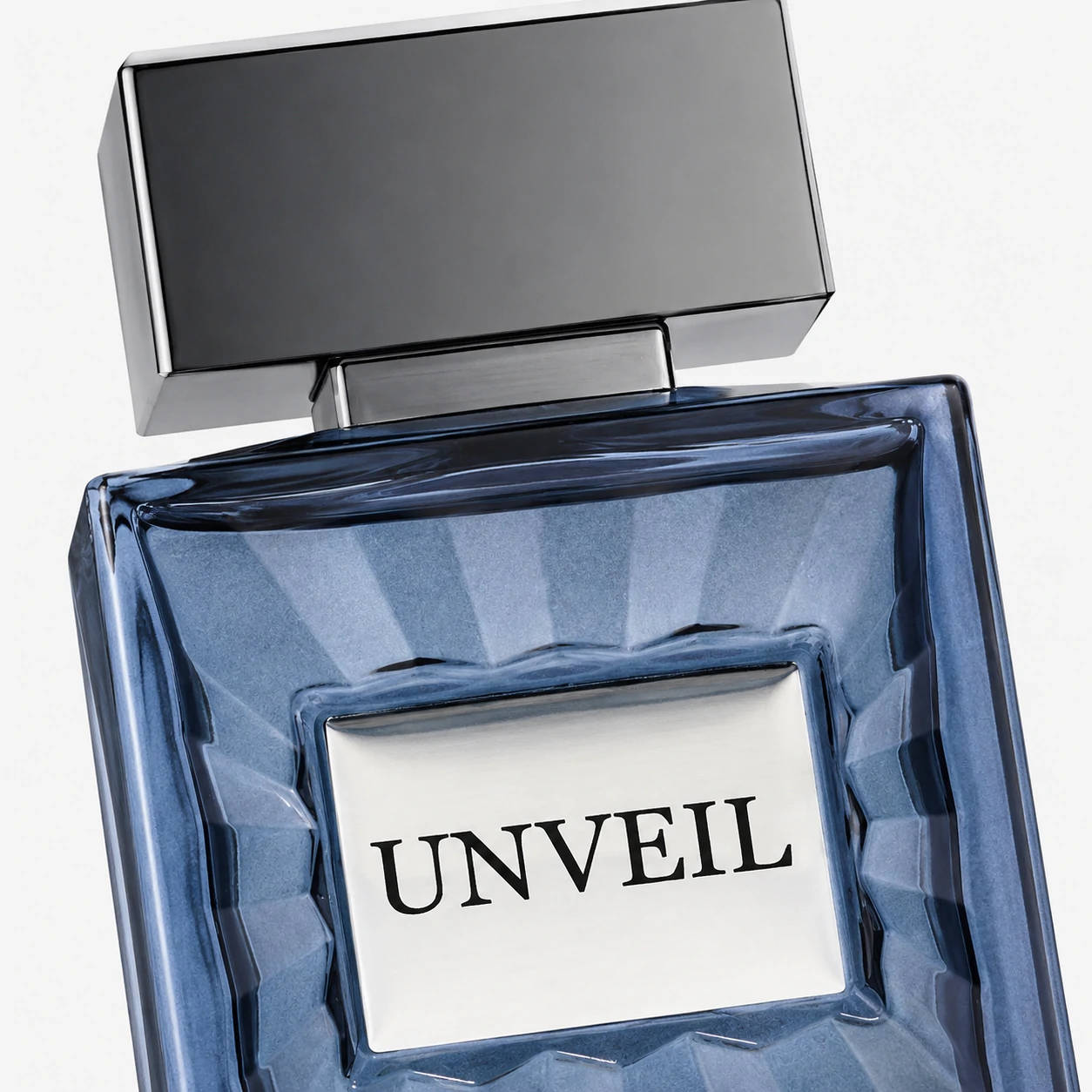 Cyrus Unveil Eau de Parfum 100ml - Image 2